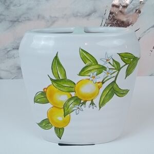 🏠 White Ceramic Toothbrush Holder with Lemon Motif